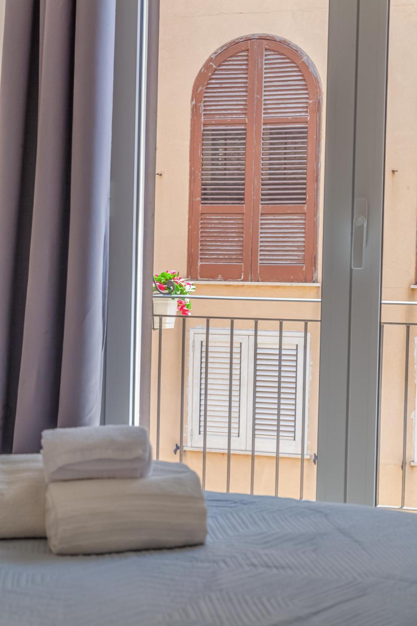 Isgro Rooms Marsala Exterior foto