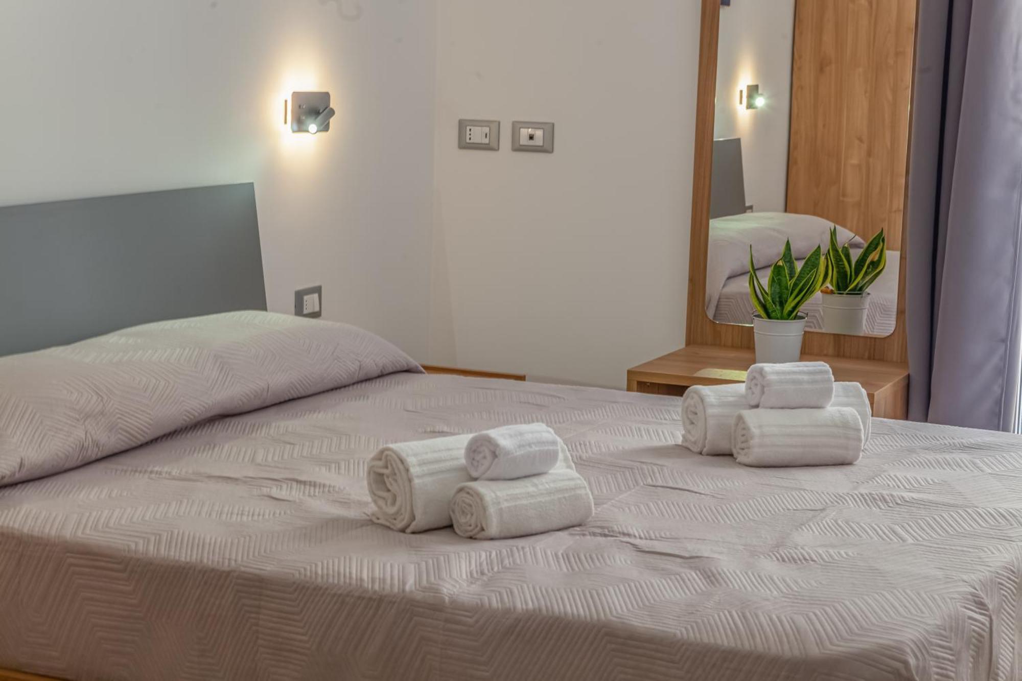 Isgro Rooms Marsala Exterior foto