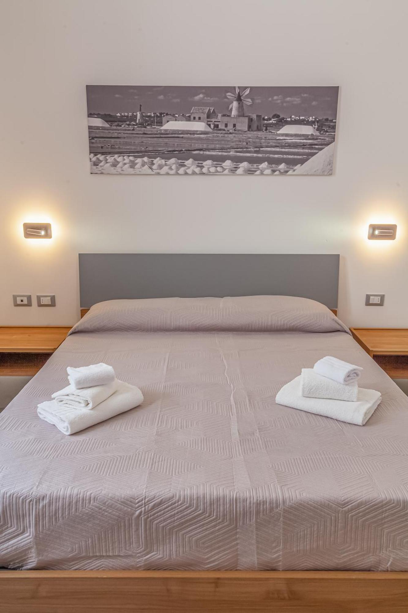 Isgro Rooms Marsala Exterior foto